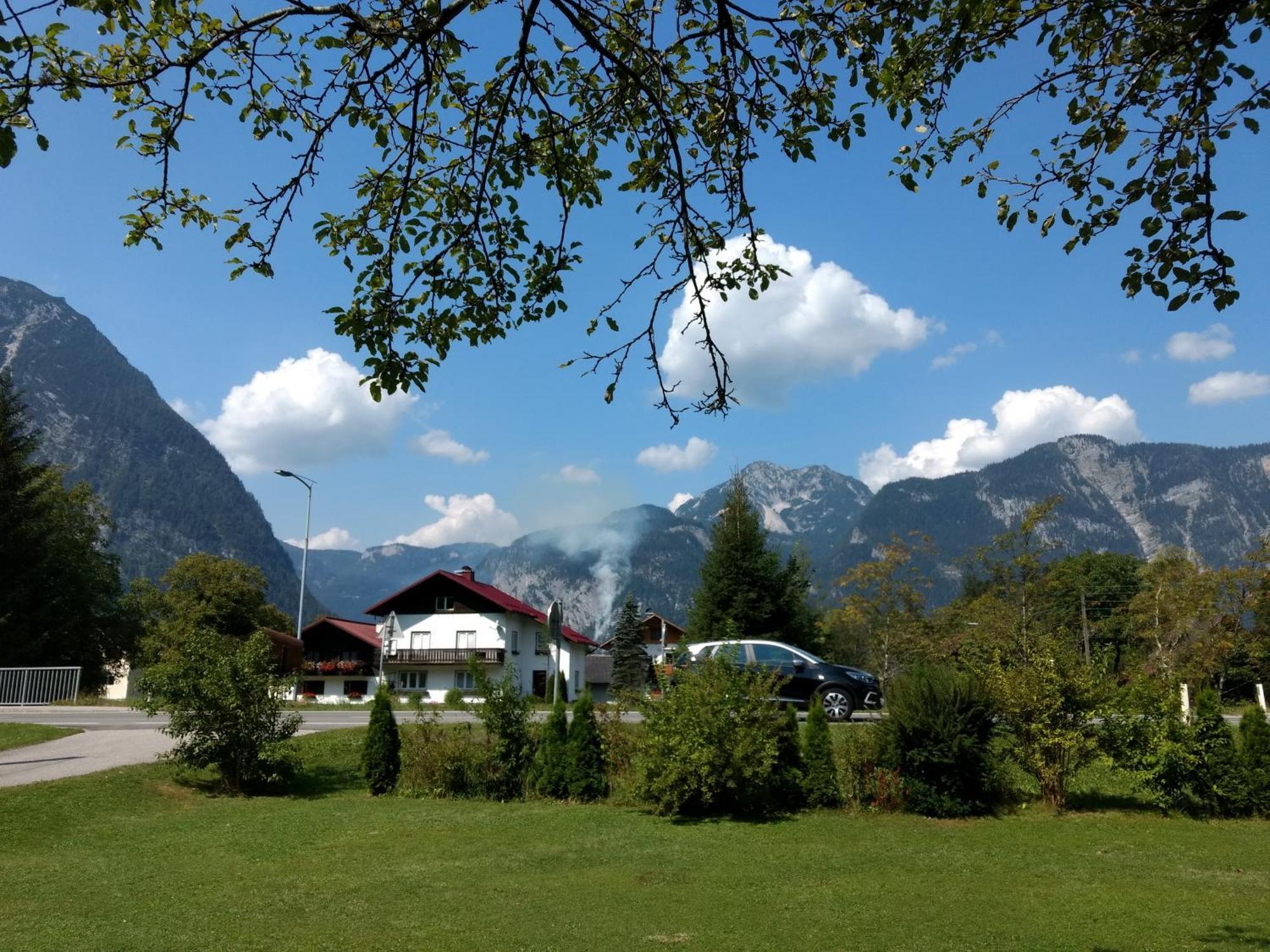 Haus Alpenblick Apartment Obertraun Exterior foto